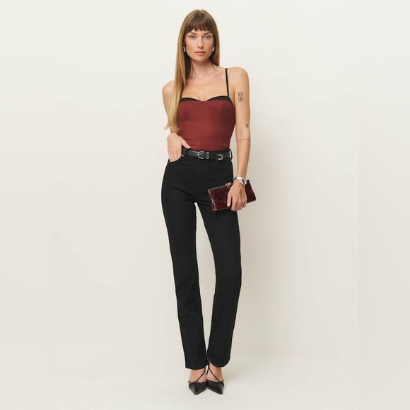 Jax Stretch High Rise Straight Jeans in Black - Size 31 - Picture 5 of 6